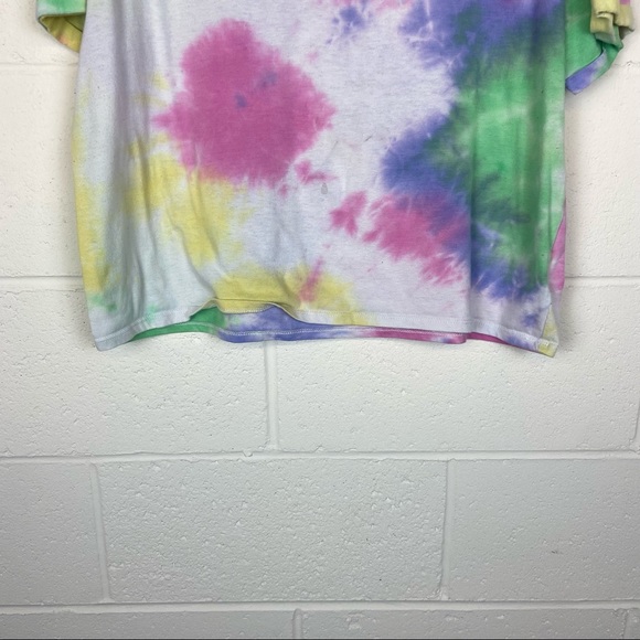 ❗️Juniors Disney Cropped Tye Dye Top - Picture 6 of 7